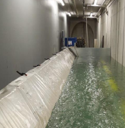 Dispositif anti-inondation démontable mobile et auto-stable - FLO-MOB LT en aluminium ou acier galvanisé_1