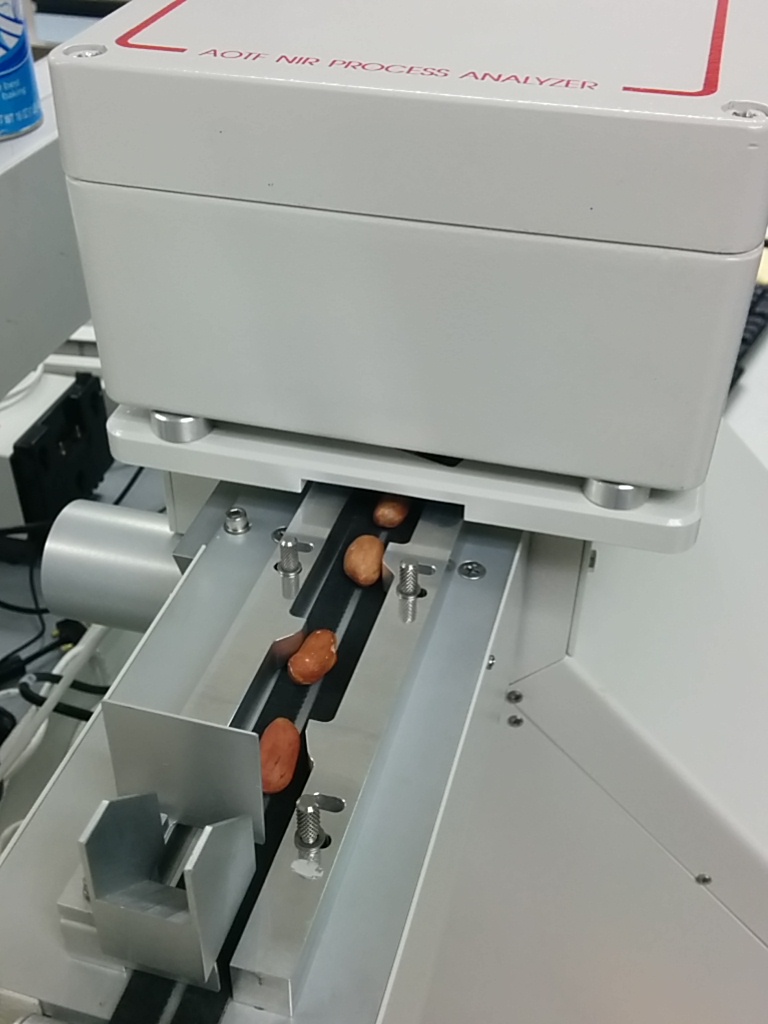 Tri automatique non destructif des semences - Spectrométrie proche infrarouge SeedMeister - Analyse rapide et précise_2