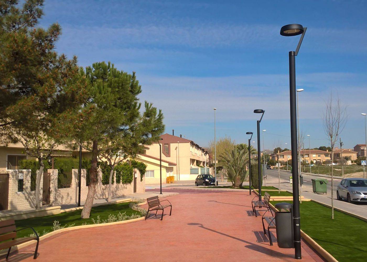 Luminaire décoratif Lira ILDL - gamme Essentials - haute efficacité jusqu’à 142 lm/W - 20W à 120W_1