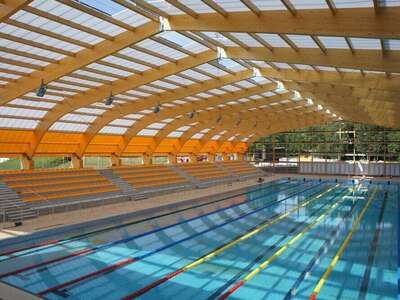 Polycarbonate alvéolaire pour toitures et sheds - Épaisseurs de 10 à 32mm - Finitions aluminium anodisé ou thermolaqué_1