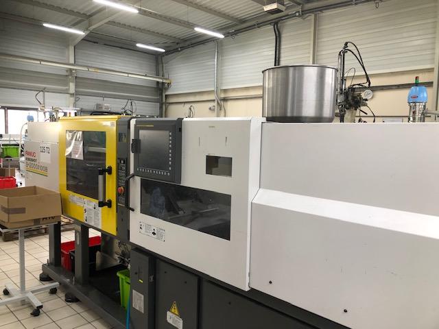 Équipement industriel Fanuc 65T pour injection plastique avec force de fermeture de 650 kN