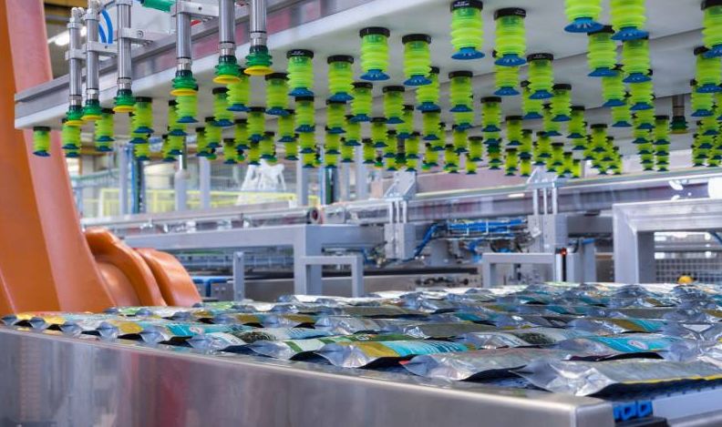 Rad PP Sagittarius - Dépalettiseurs pour sachets avec tête robotisée équipée de ventouses - Clevertech France_1