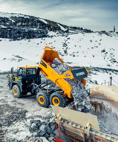Tombereau articulé HYUNDAI HA30A - 30 tonnes - Série A - Maniabilité, sécurité, confort et rentabilité_1