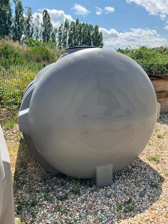 Polycuve PE 6000L grise standard - Dabert-Citernes - diamètre 1m93, longueur 3m09, hauteur 1m78 - réf : W00602307008P_1