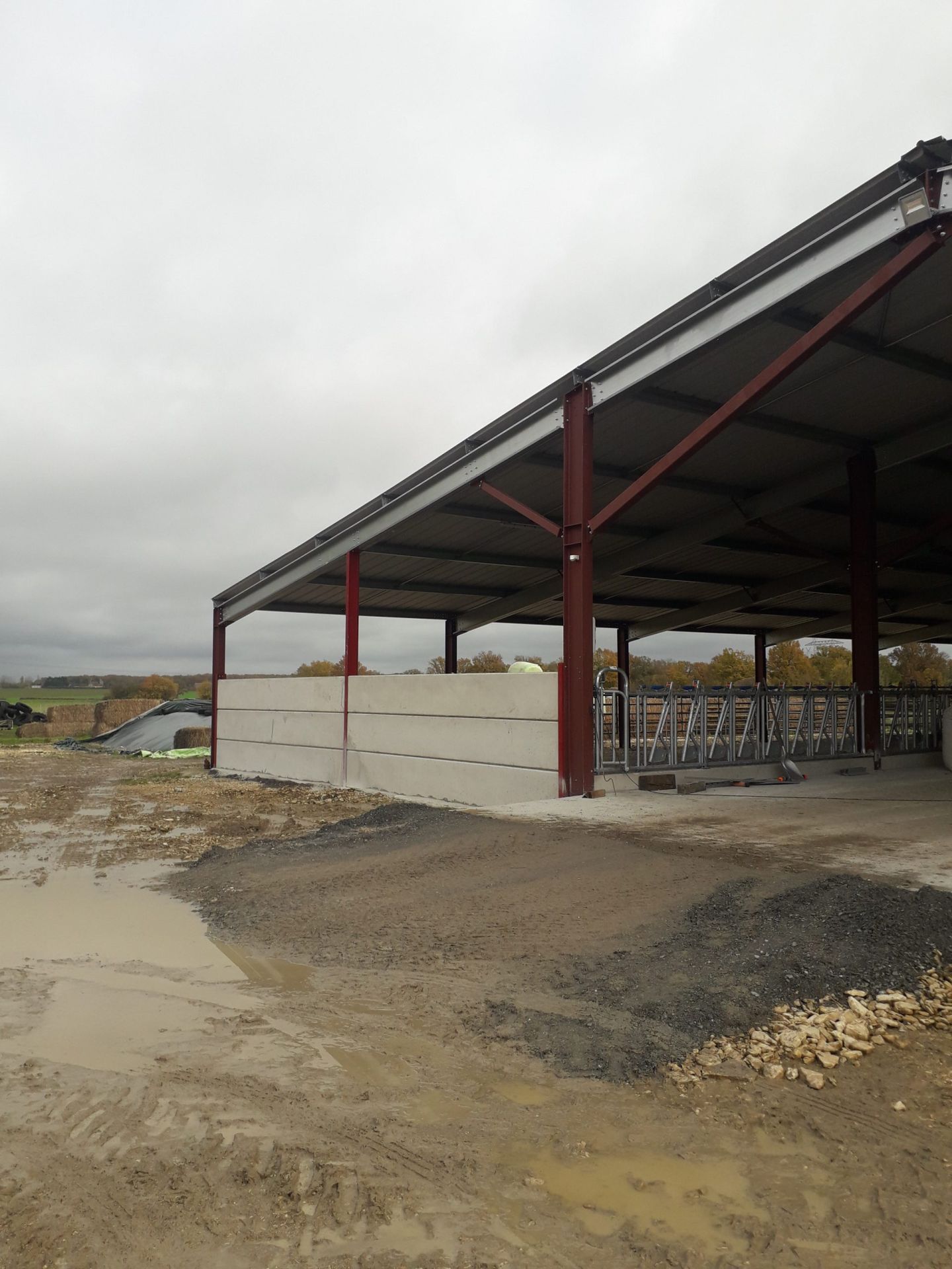 Murs empilables en béton pour élevage