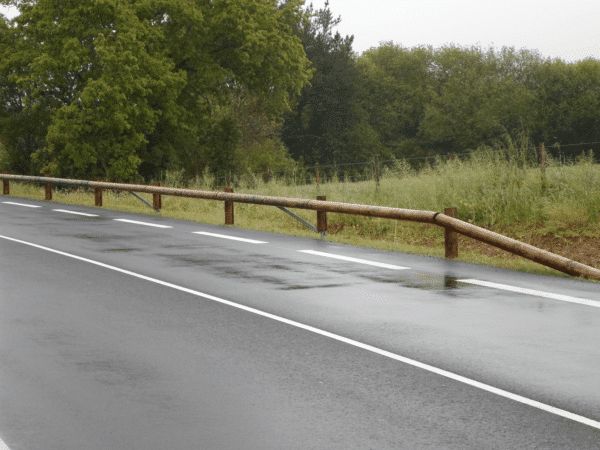 Tm18 4ms2 – n2 w4 – asi a - glissière de sécurité - tertu - bois-métal, longueur 4 m_1