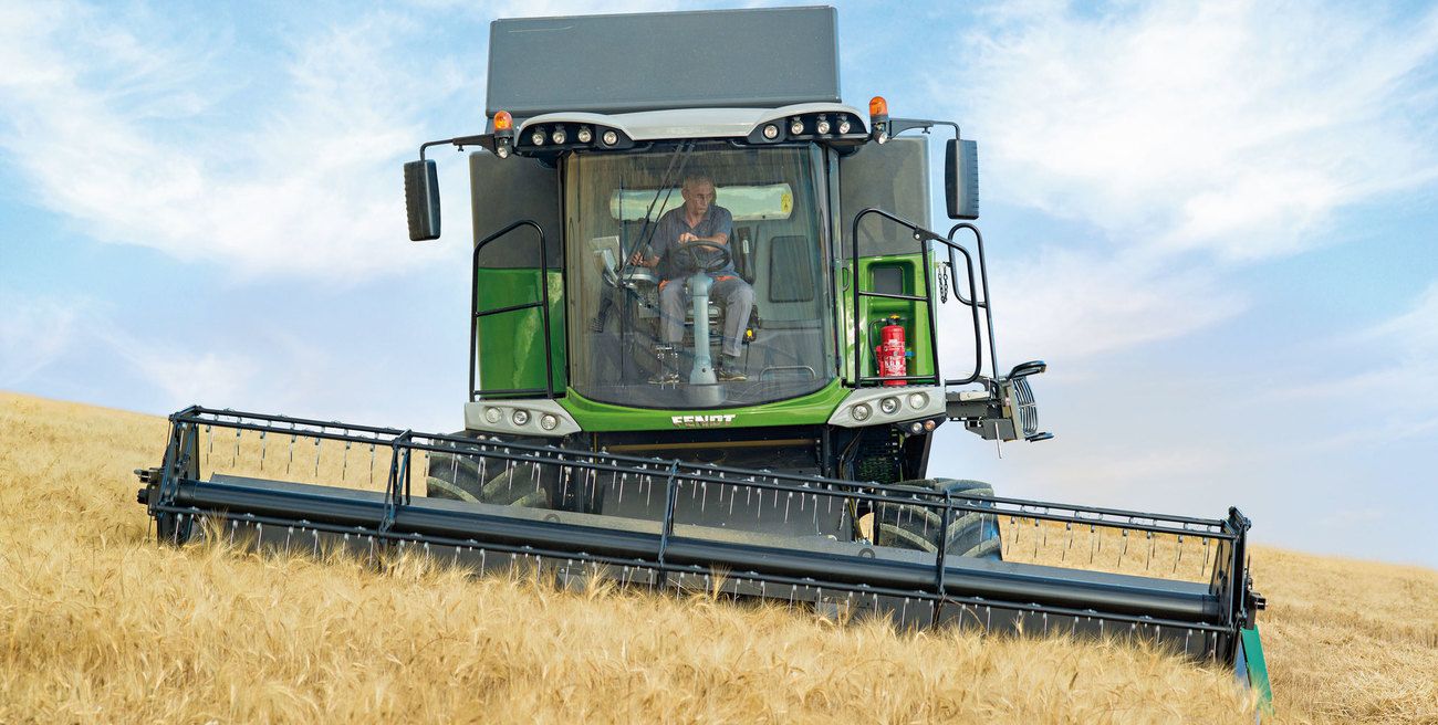 Série c moissonneuse batteuse - fendt - 306 ch* 225 kw / 360 ch* 265 kw*_1