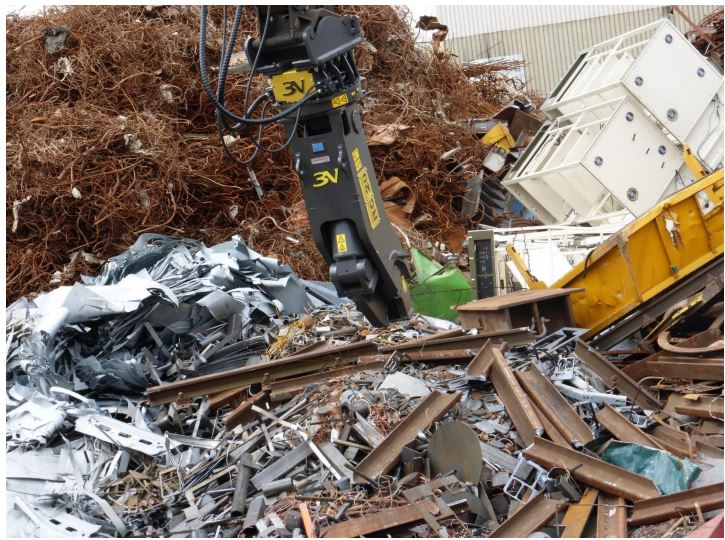 Casse rail pour la découpe et l'élimination des voies ferrées et tramway- RC_1