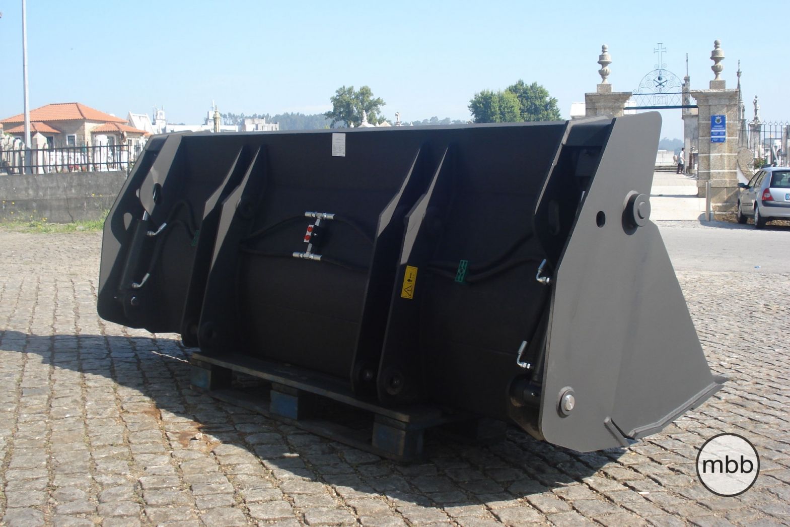 Godet 4 en 1 pour chariot telescopique_1