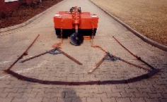 Bateau faucardeur hydraulique avec réservoir 30 ou 60L - 12V 88Amp - TYPE 6130_1