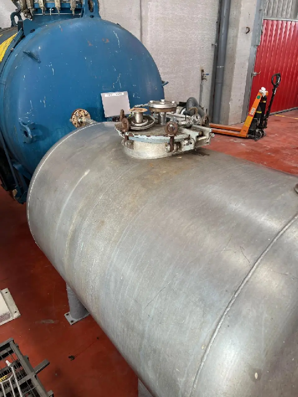 Cuve en acier inoxydable 2 000 litres d'occasion - référence : c8129_1