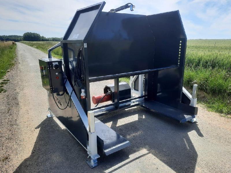 Vide-palox KMK WSE-18 - Occasion - Basculeur 1m80 avec vérins double effet et angle 140°_1