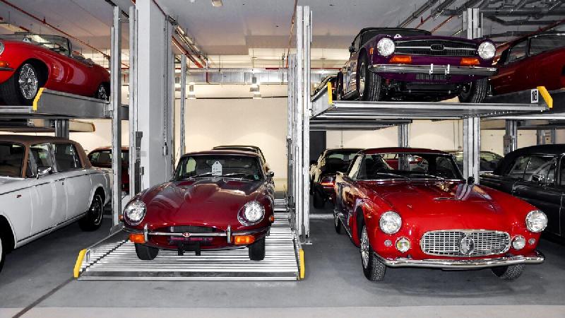 Parking mécanique à stationnement dépendant pour 2 véhicules - Installation intérieure et extérieure - Parklift 411_1