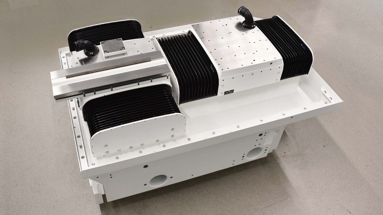 S122 - Rectifieuse cylindrique intérieure CNC - United Grinding - Pour petits alésages et pièces jusqu'à 120 mm_1