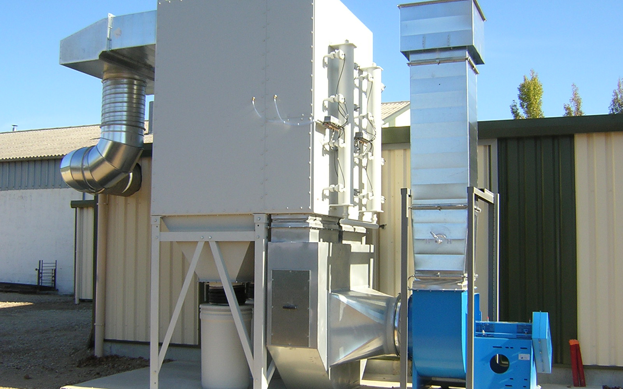 Cabine de métallisation modulable et personnalisable pour la protection anti-corrosion des métaux - OMIA_1