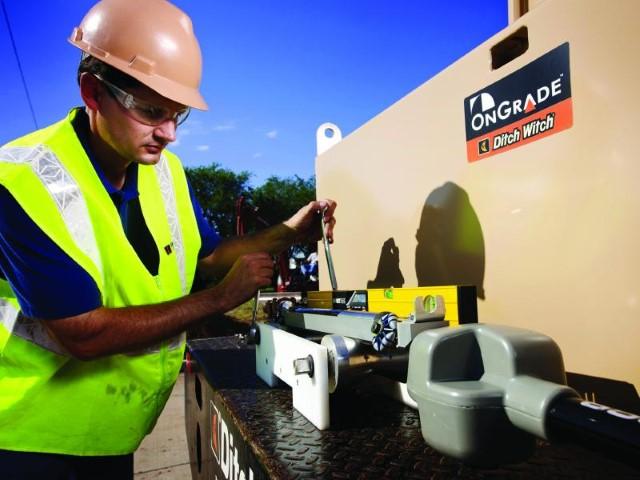 Système Ditch Witch OnGrade pour forages en gravitaire - technologie laser et guidage électronique_1