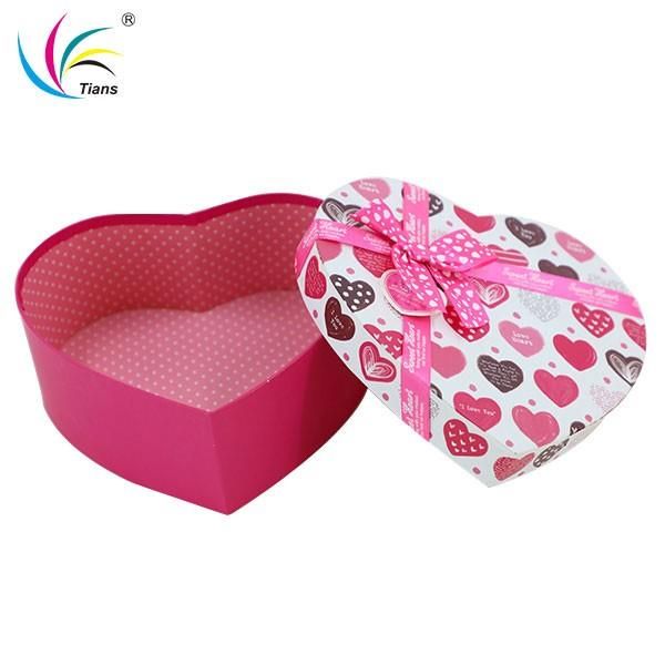 Boîte cadeau de base avec couvercle - Hangzhou Tianshi Packaging & Printing Co. - personnalisable, durable et élégante_1