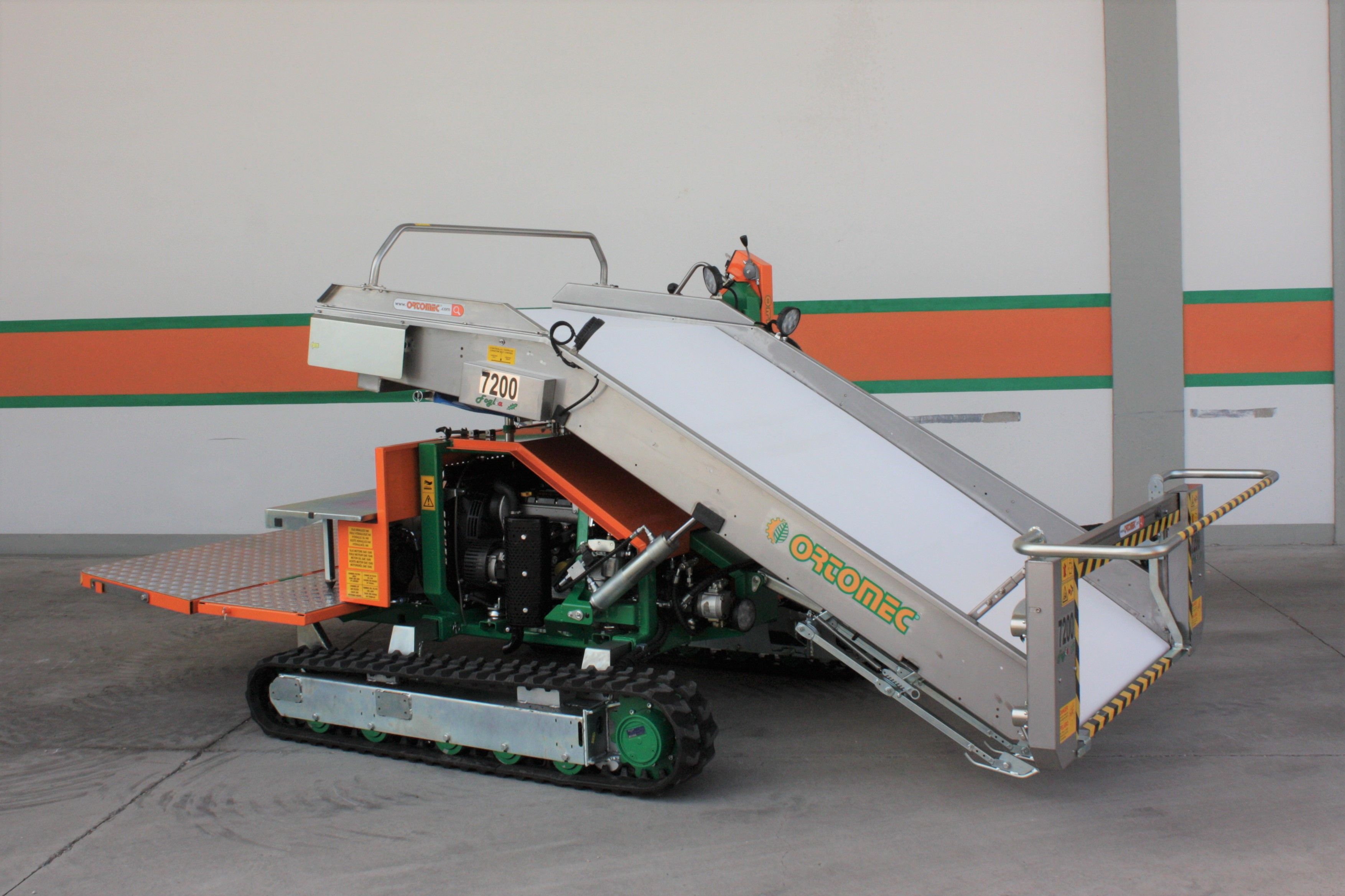 Récolteuse compacte pour salade de coupe, roquette, épinards et bettes