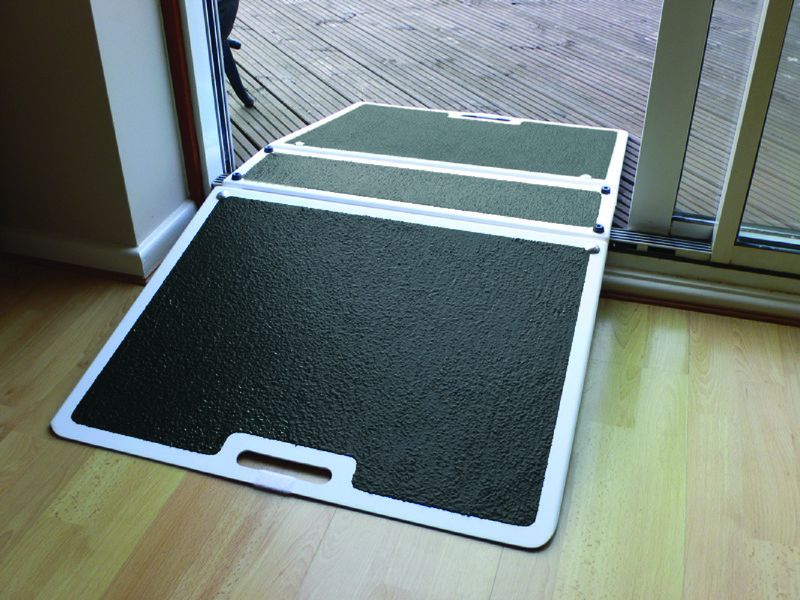 Rampe de seuil pliante - hauteur réglable de 75 à 150 mm - longueur 760 mm - référence AXS011_1