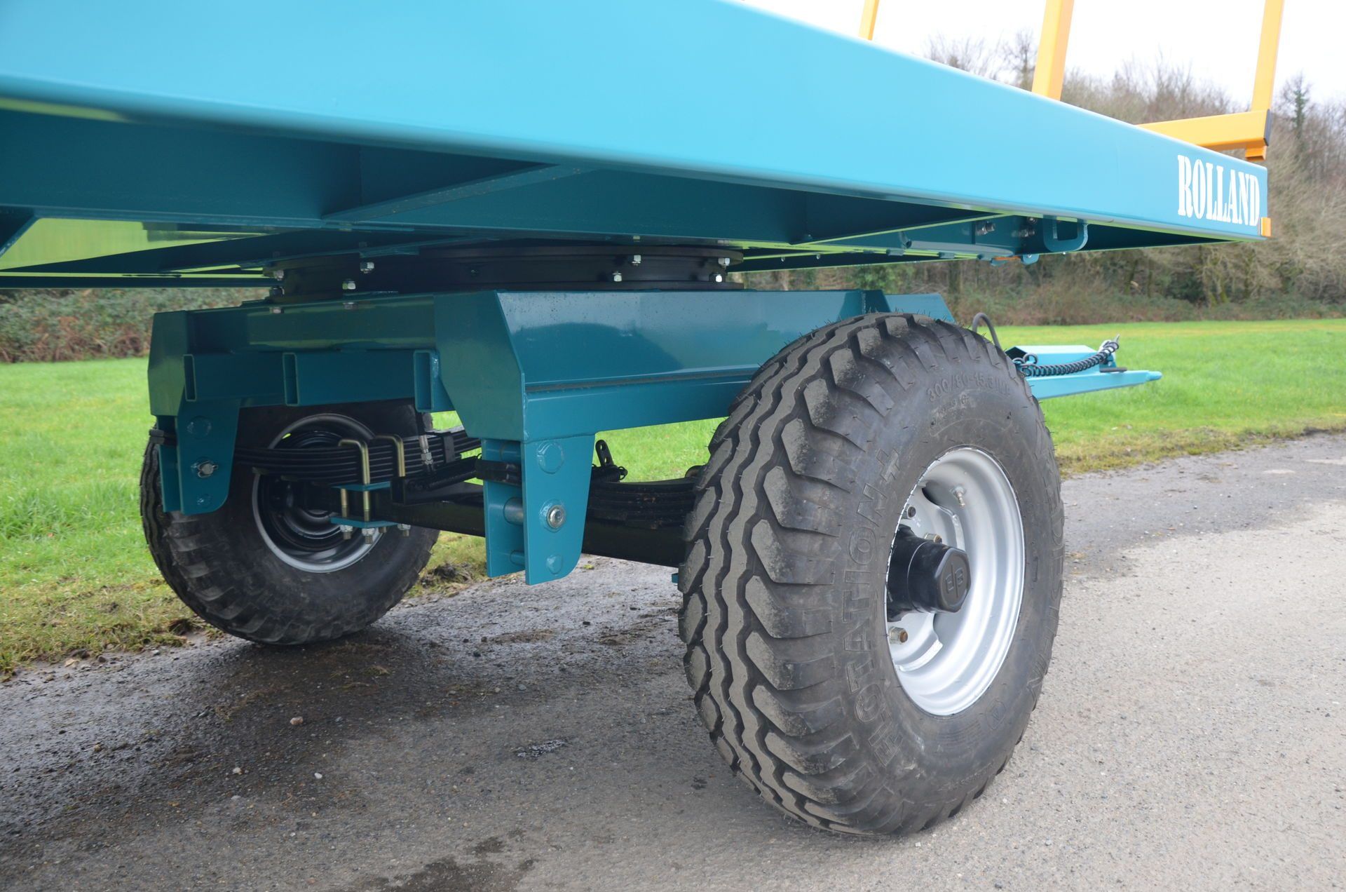 Remorque agricole équipée d'un rond d'avant train