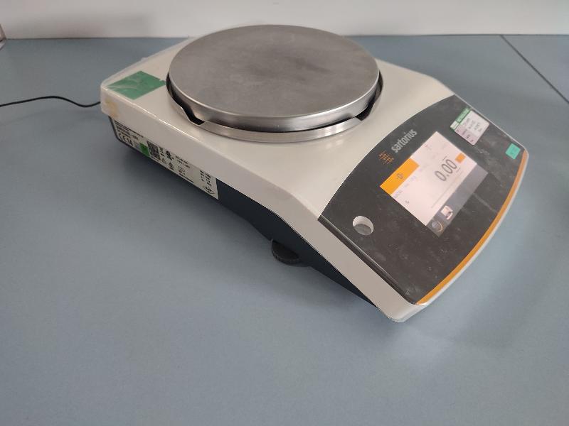 Balance de précision SARTORIUS QUINTIX 1102 1CFR  1100g / 0,01g_1