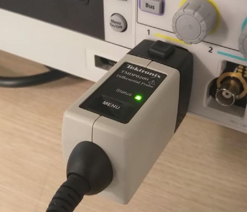 TBS2102B - Oscilloscope numérique 2 voies 100 MHz, 2 Géch/s, 5 millions de points, écran panoramique 9 pouces_1