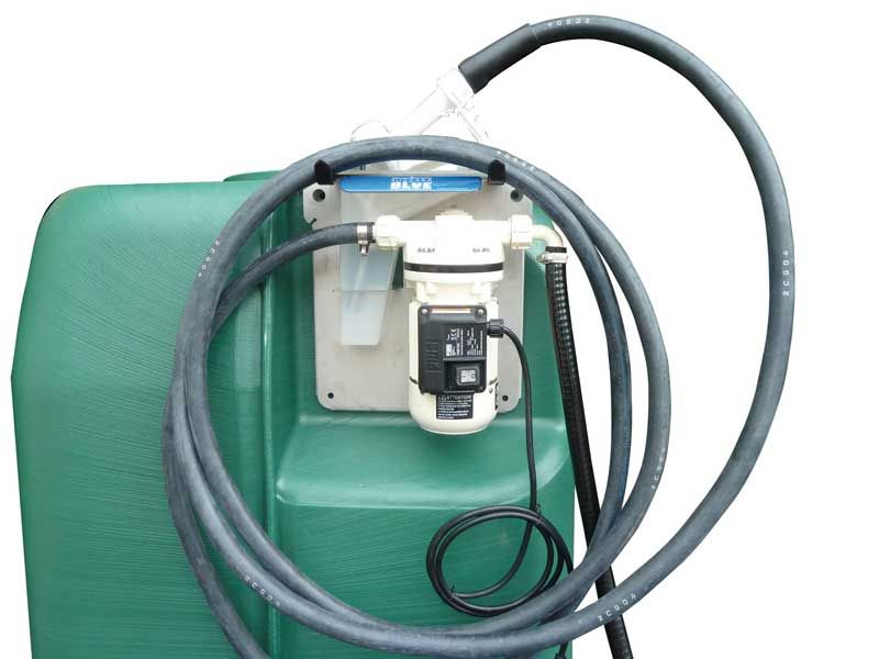 Cuve en PEHD simple paroi pour stockage et distribution d'AdBlue - Capacité 2000 L - Dimensions 203x72x165 cm - Réf. 90375_1