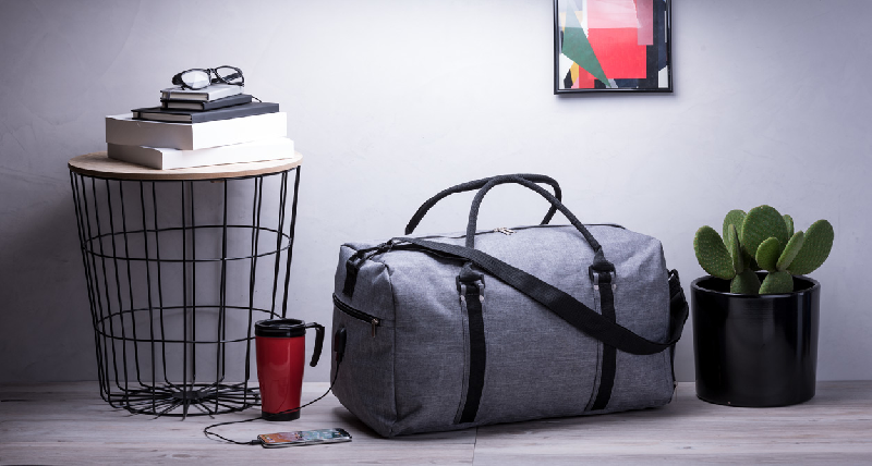 Sac de sport - compartiments avec fermeture éclair - bandoulière - prise USB intégrée - Polyester 600D - gris cendré_1