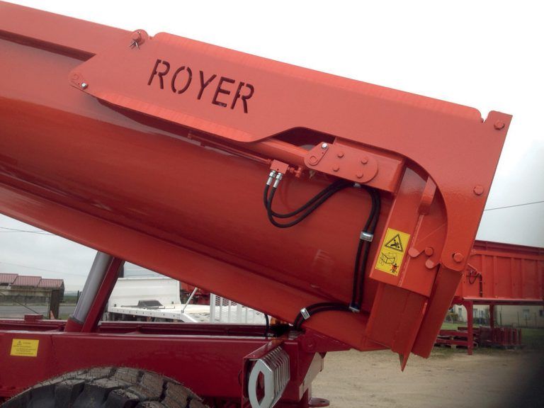 Benne travaux publics - Constructions métalliques Royer Serge et Fils - Charge utile de 9 à 22t - Acier anti-abrasion 400 HB_1