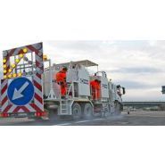 H75 - Machine de marquage routier Hofmann - peinture et enduits froid/chaud - pression d'air jusqu'à 5400 tr/min_1