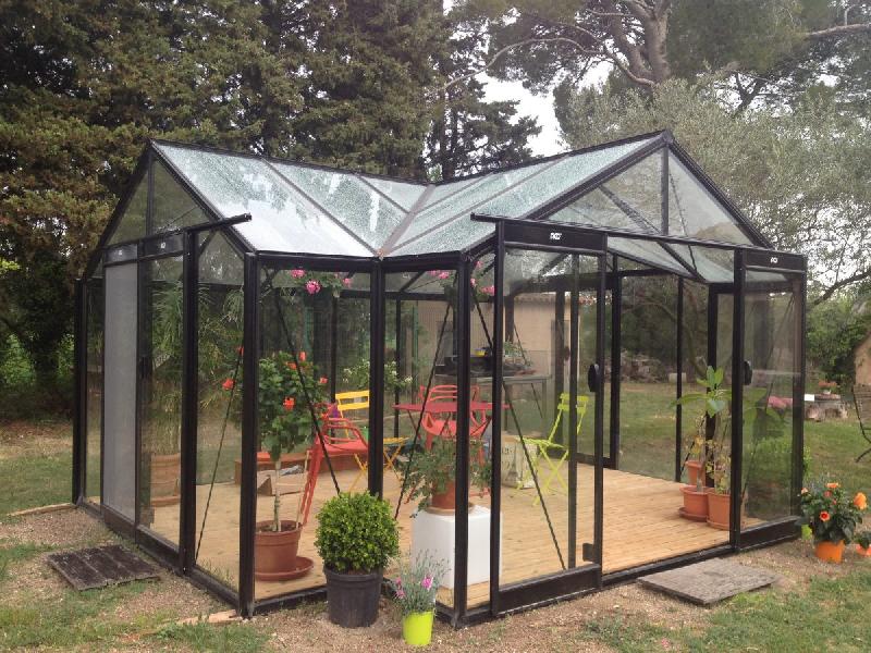 Hélène - Serre de jardin en aluminium laqué noir avec toiture et parois en verre sécurit 4 mm_1