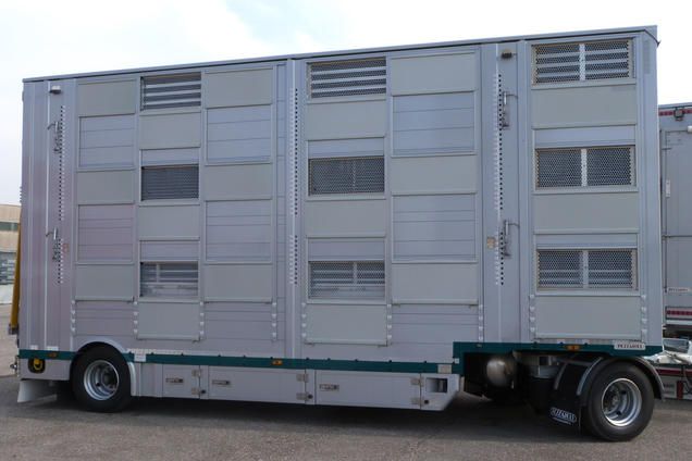 RBA21-SR - Remorque bétaillère Carrozzeria Pezzaioli - Essieux jumelés fixes de 10 000 kg, châssis en aluminium anticorrosion_1