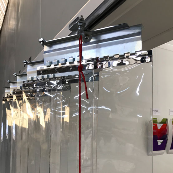 Rideau à lanières pvc coulissant accordéon sur mesure_1
