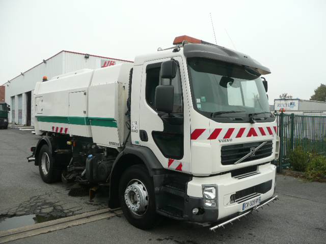 Balayeuse SCARAB MAJOR haute pression avec rampe et enrouleur