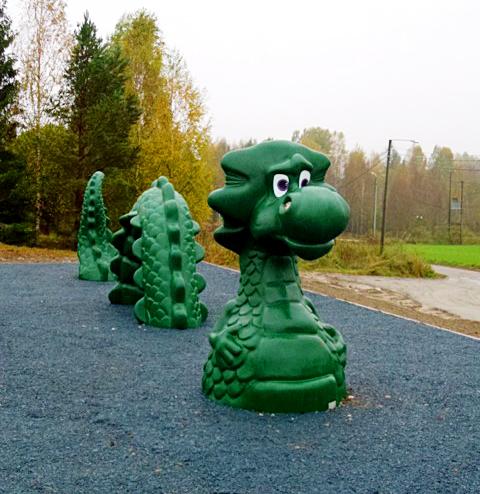 Sculpture de jeu Drax réf-8005338 - Hags - Structure pour aire de jeux pour enfants 3-12 ans, dimensions 10400x1100x1800 mm_1