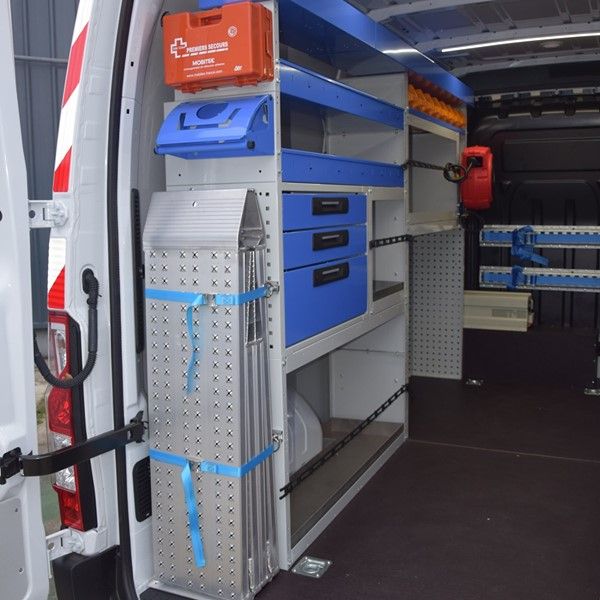 Transformation de véhicules pour métiers spécialisés