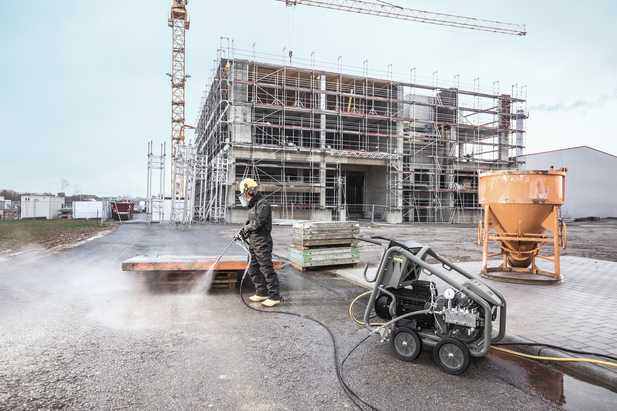 Nettoyeur ultra haute pression HD 9/100-4 Cage Classic - 1000 bar - Compact et robuste_1