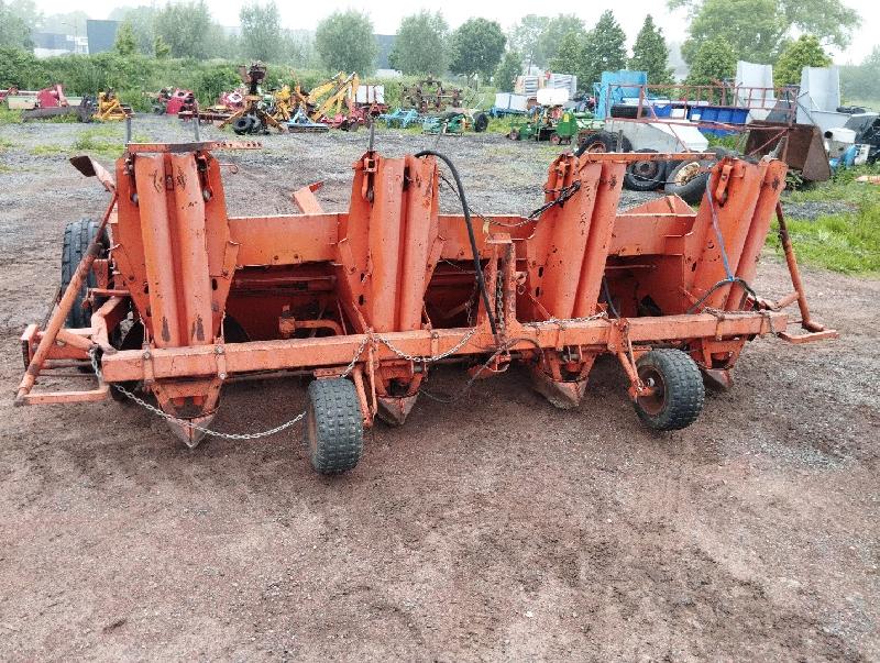 Planteuse de pommes de terre Faun Underhaug 4 rangs à 90 cm - En occasion_1