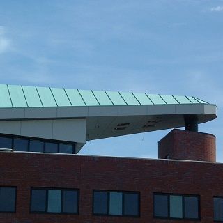 Membrane d'étanchéité RENOLIT ALKORPLAN Design - esthétique des toitures métalliques, avantages des membranes synthétiques_1