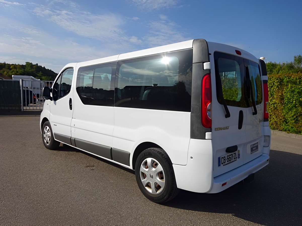 Renault Trafic diesel 115 CV en bon état