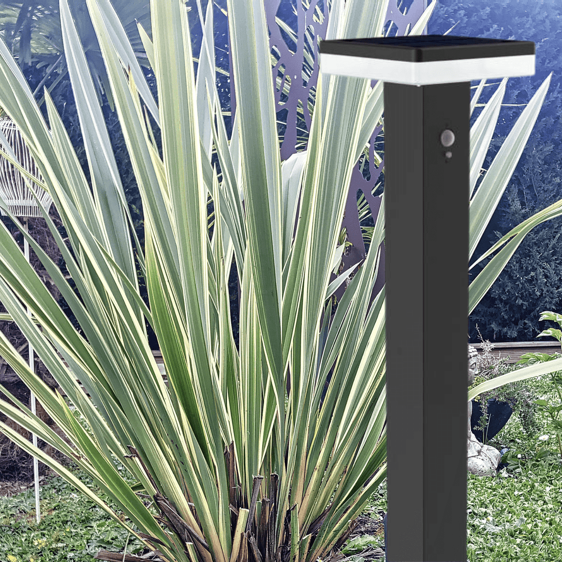 Borne solaire pour piscine conçue et construite pour durer - sun-1000_1