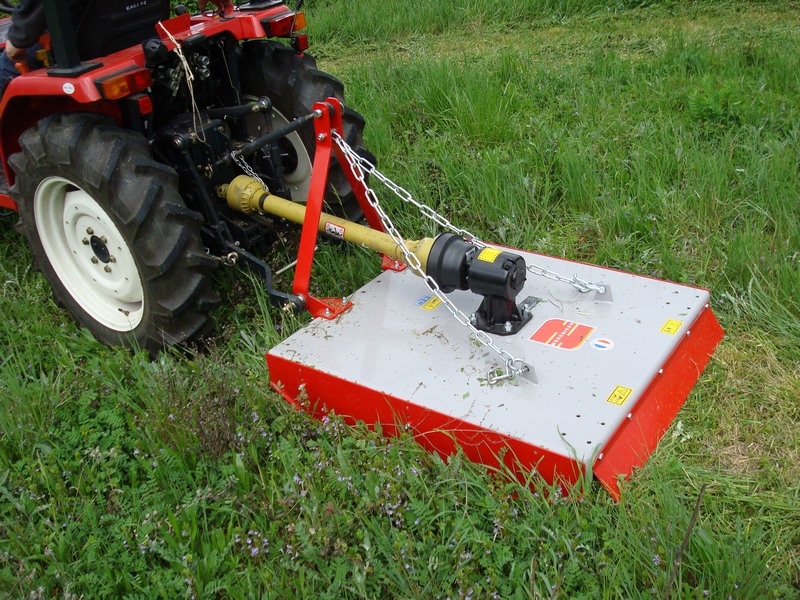 Rotobroyeurs à axe vertical GE1450B - Morgnieux pour tracteurs de petites et moyennes puissances_1