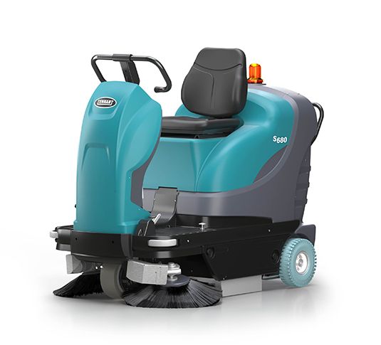 Balayeuse autoportée compacte alimentée par batterie - S680_0