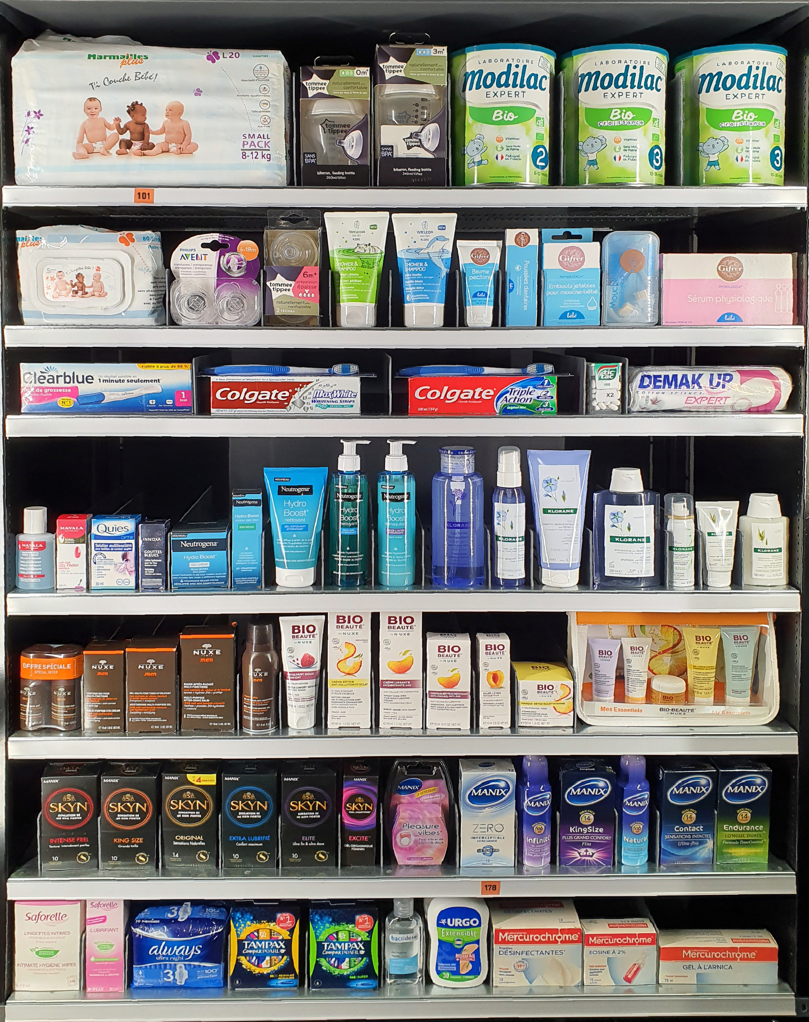 Distributeur automatique de produits pharmaceutiques clés en main - Étagères modulables - Paiement par CB, billets et monnaie_2