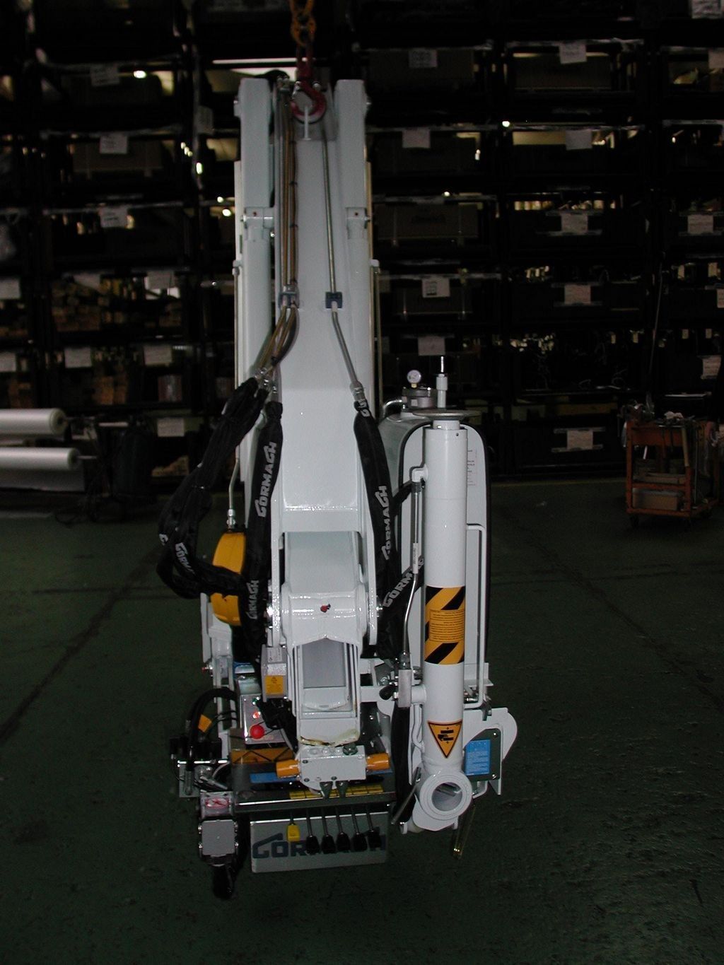 Série 9800 E Grue Auxiliaire - Cormach - Pression 270 Bar - Caractéristiques Techniques_1