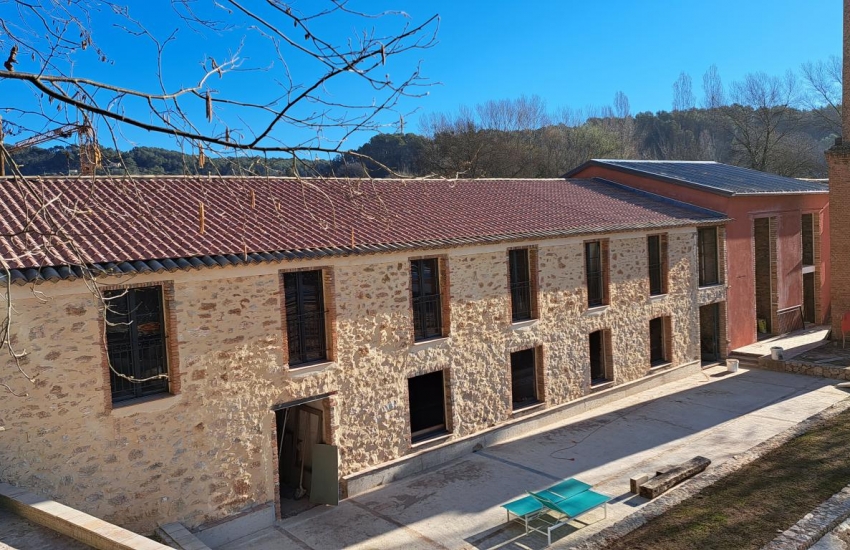 Panneau sandwich imitation tuile romane - épaisseur 40 à 120 mm - isolation performante et esthétique_1