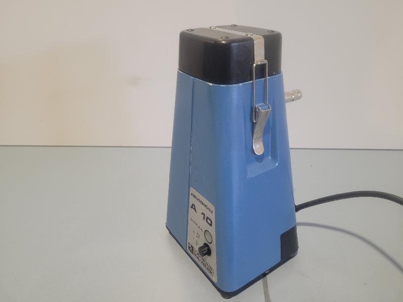 Broyeur universel IKA A10_1