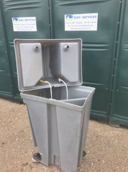 Sani lave mains de chantier_1