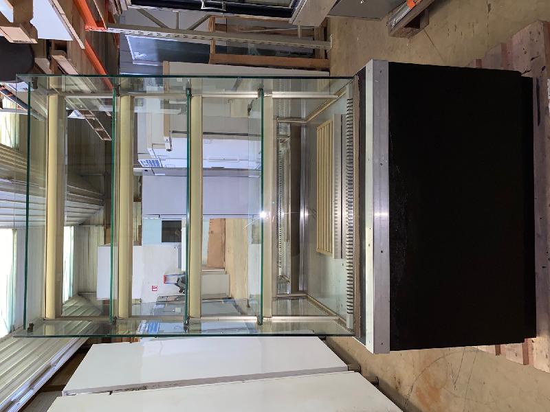 Vitrine pâtissière d'occasion - 5 étages réfrigérées - couleur noir - Dimensions : L 900 x P 900 x Ht 1750 mm_1