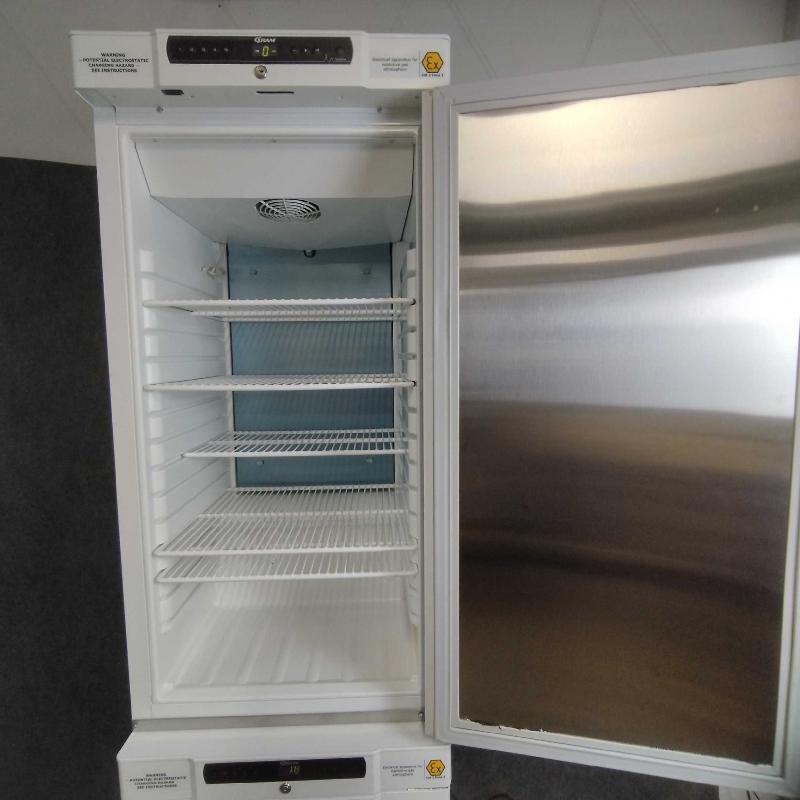 Armoire laboratoire positive Gram IIRR310LG10_1